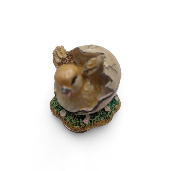 Bejeweled Enameled Hinged Magnetic Trinket Box Baby Chick Hatching from Egg - Picture 12 of 13
